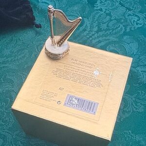 NEW Estée Lauder Pure White Linen Heavenly Harp Solid Compact